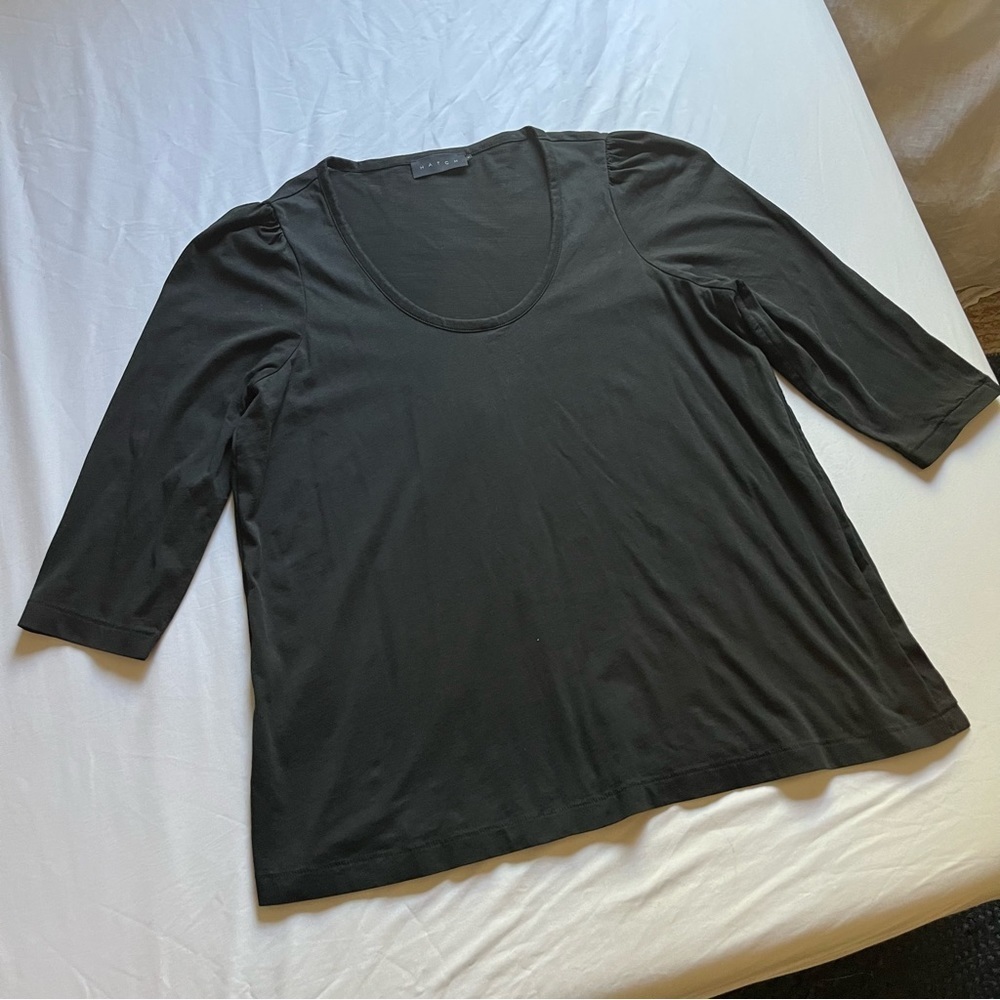 HATCH black scoop neck 3/4 long knit layered‎ top